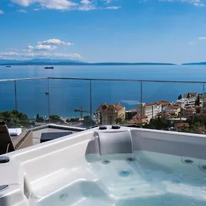 Carmen Apartament Opatija